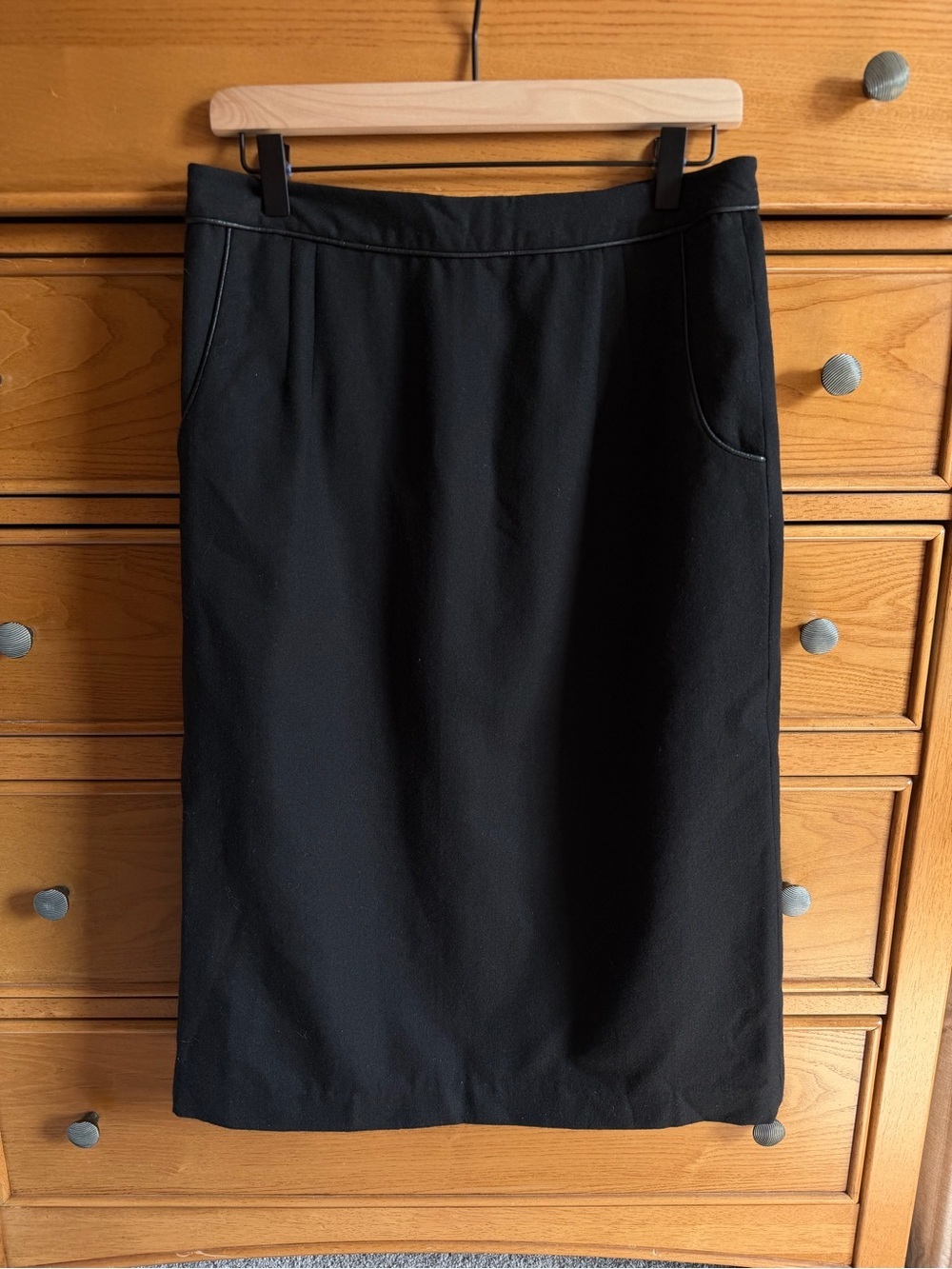 Vintage Orvis River Road 100% Wool Black Skirt Womens Size 10 Pencil Knee Length